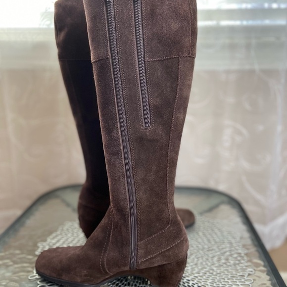 Aerosoles Minnesota Brown Suede Womens Boots, 5.5 - Picture 11 of 15